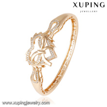 50848 Fashion Charm CZ Heart-Shaped 18k Gold-Plated Jewelry Bangle